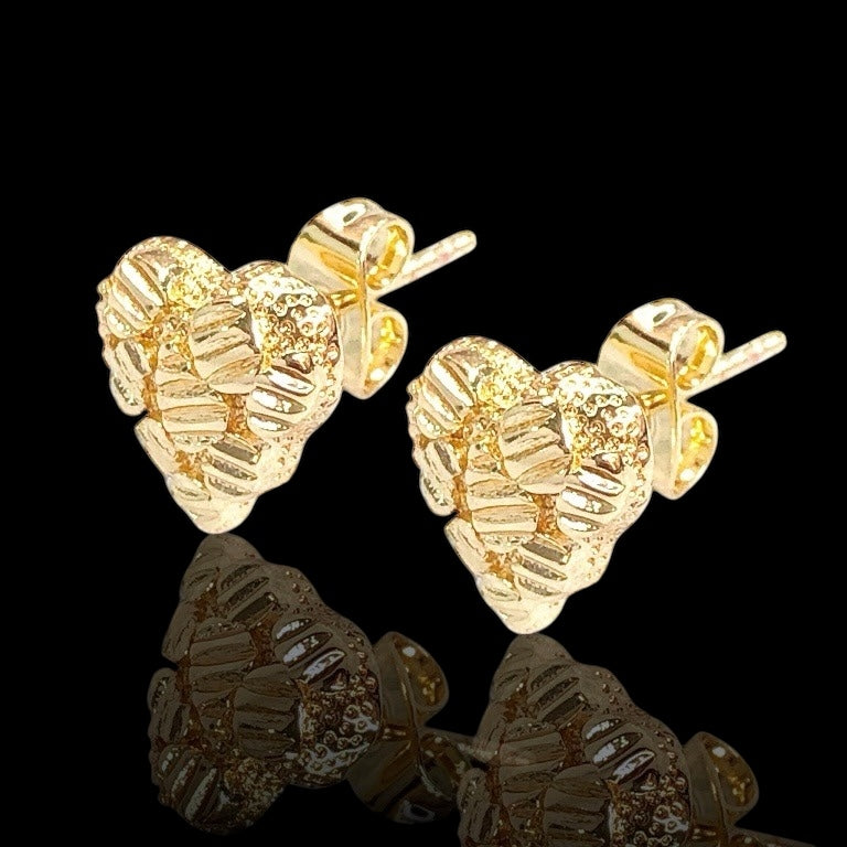 Broquel corazón barroco / Oro Laminado 18K
