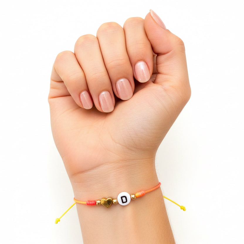 Pulsera de hilo letra / Chapa de Oro 14K