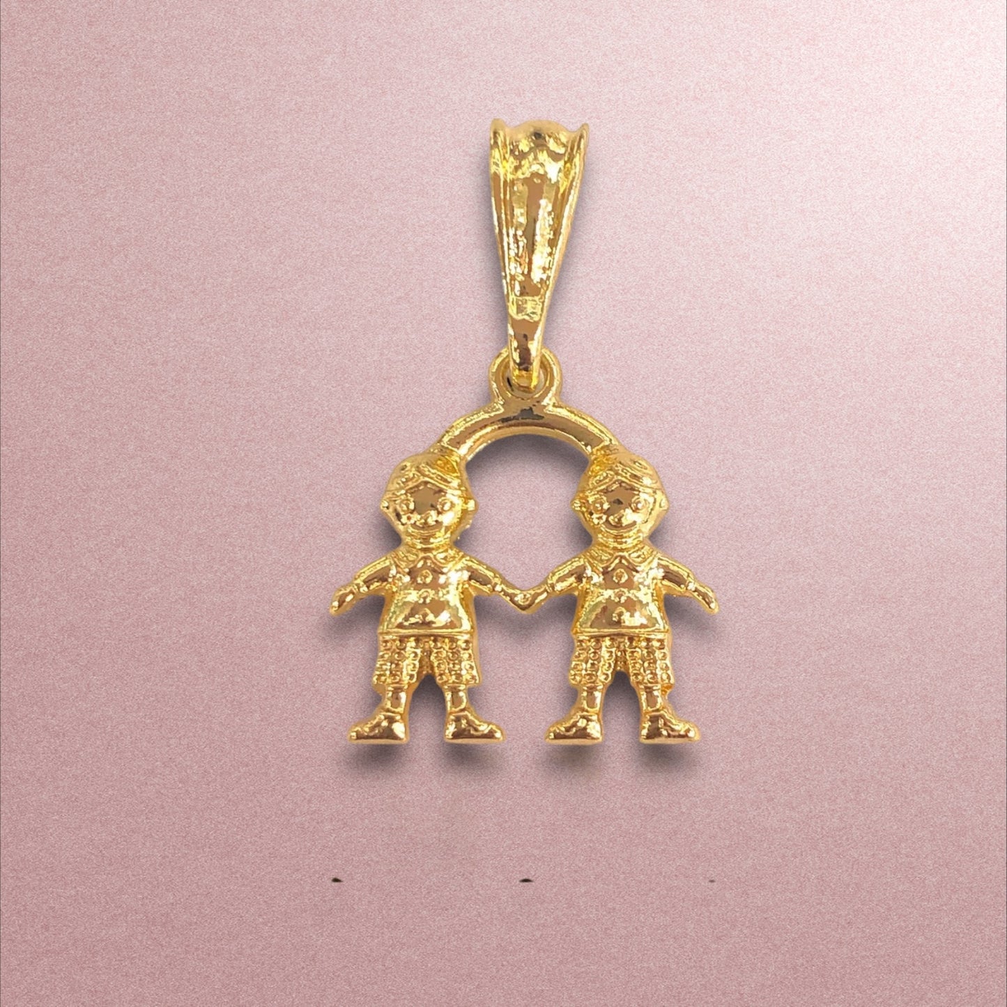Dije 2 Niños 👦🏻 👦🏻 / Oro Laminado 18K