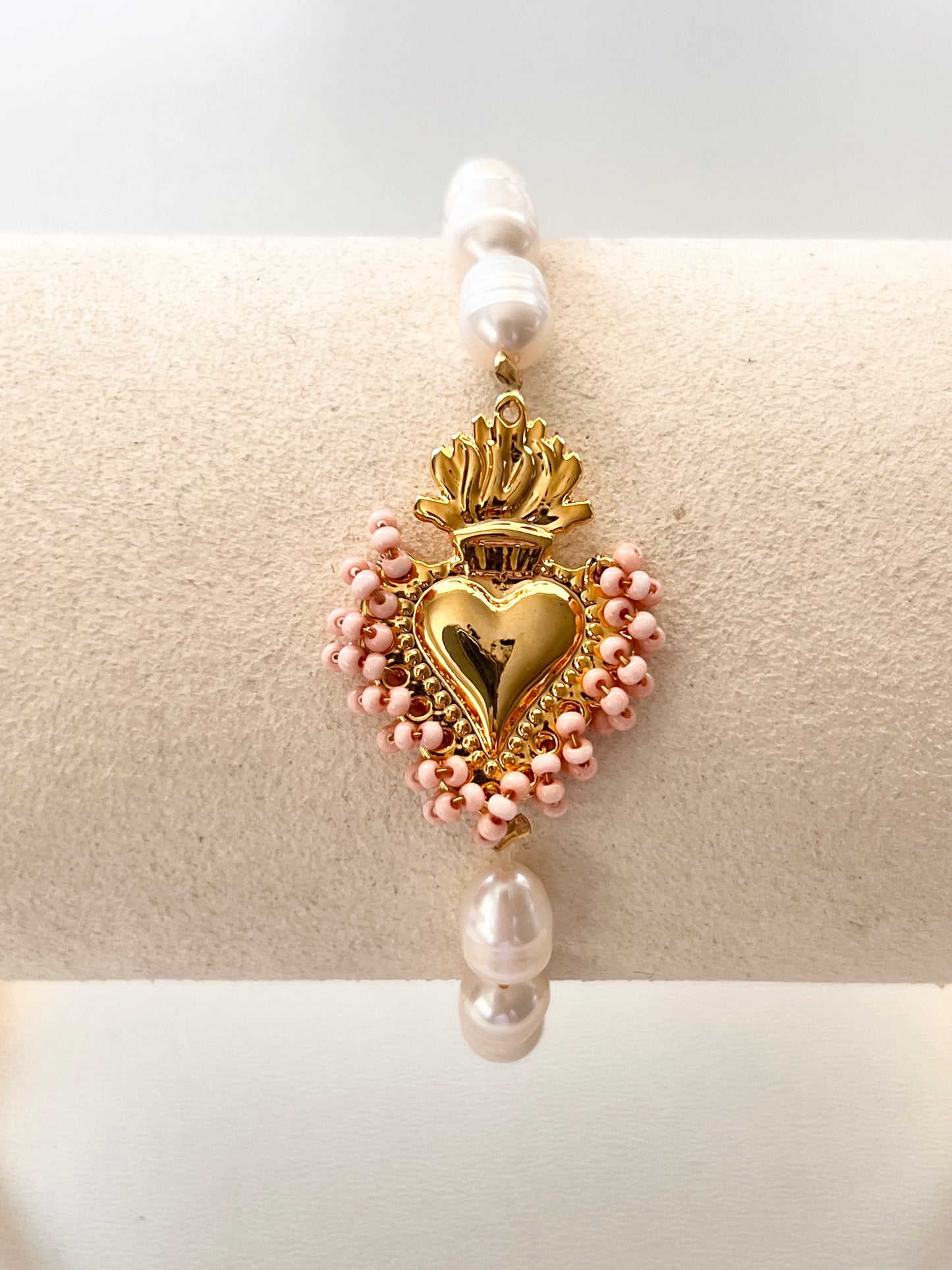 Cultured Freshwater Pearl Heart Bracelet / 14k Gold Plate