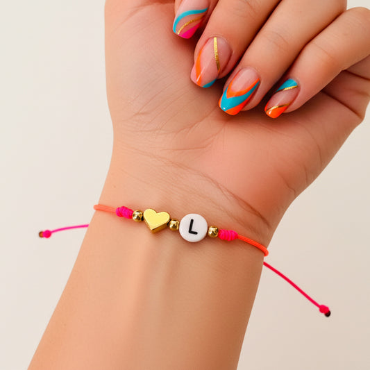 Pulsera de hilo letra / Chapa de Oro 14K
