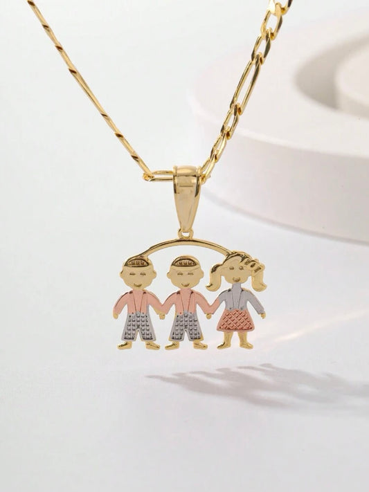 Chain with pendant of 2 boys 1 girl / 18K Gold Plated