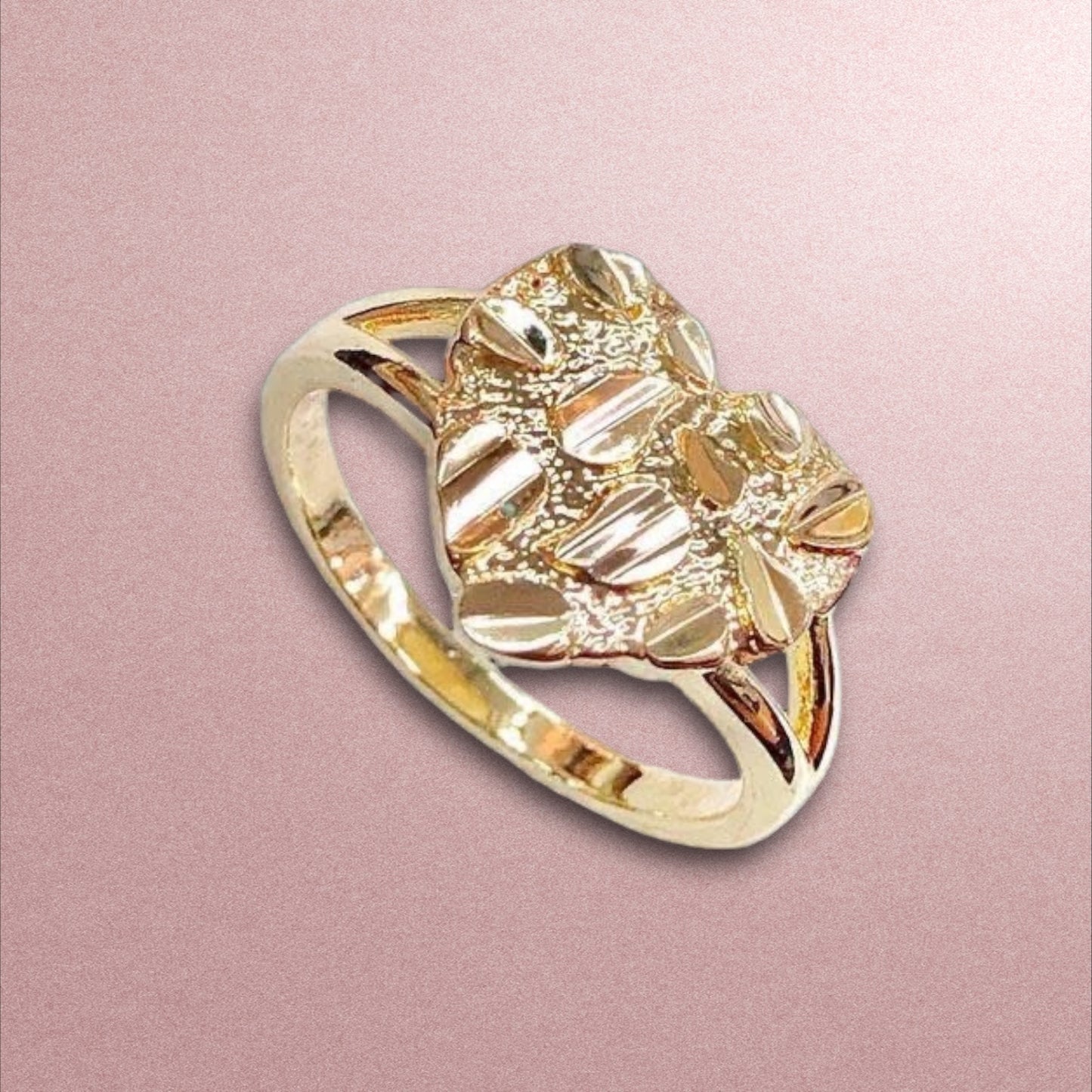 Anillo Corazón barroco / Oro laminado 18K