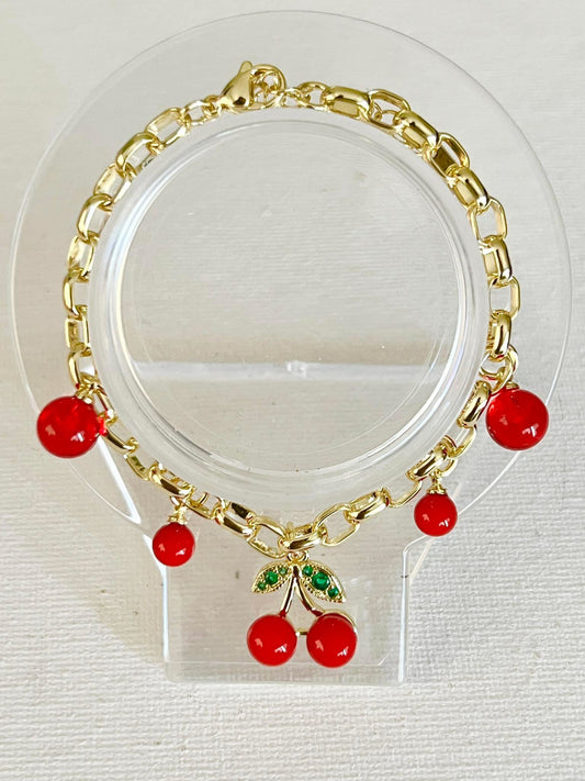 Pulsera cerezas 🍒/ Oro laminado 18K