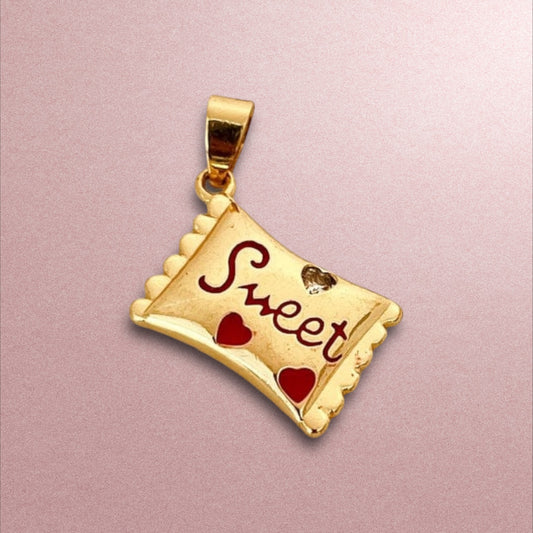 Sweet Pendant / 18K Gold Plated