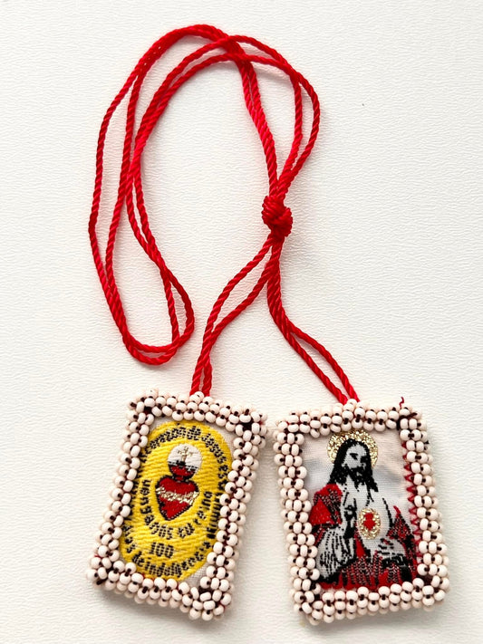 Scapular thread bracelet